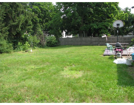 83 Clark Street Worcester, MA 01606 - Photo 8 of 10 Gallery Image 8