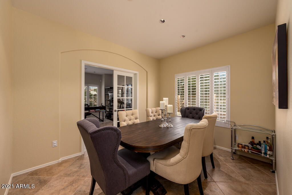 4551 East Rowel Road Phoenix, AZ 85050 - Photo 6 of 22 DSC_9747-Edit