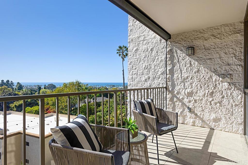 2500 Torrey Pines Road, Unit 503 La Jolla, CA 92037 - Photo 5 of 46 a view of balcony with furniture
