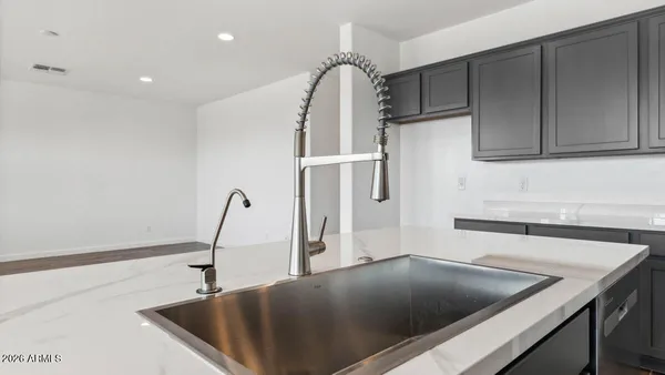 $424,990 | 1564 East Glazier Drive, Casa Grande, AZ 85122