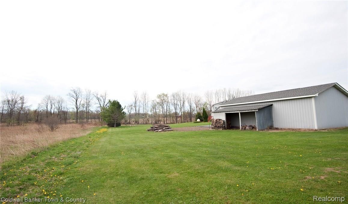 5100 Byron Road Howell, MI 48855 - Photo 48 of 58 image.jpg