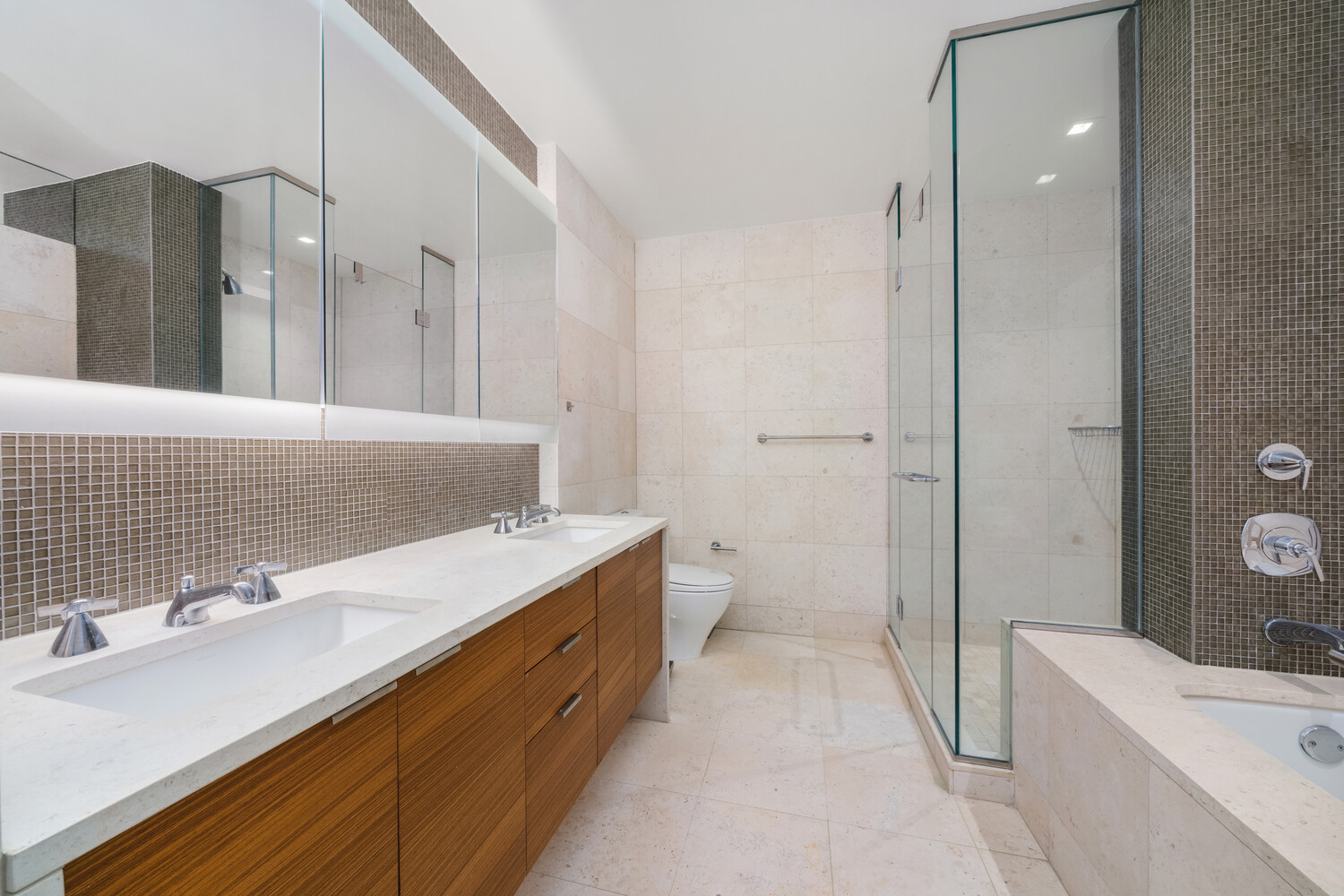 70 Little West Street, Unit 32E Manhattan, NY 10004 - Photo 8 of 12