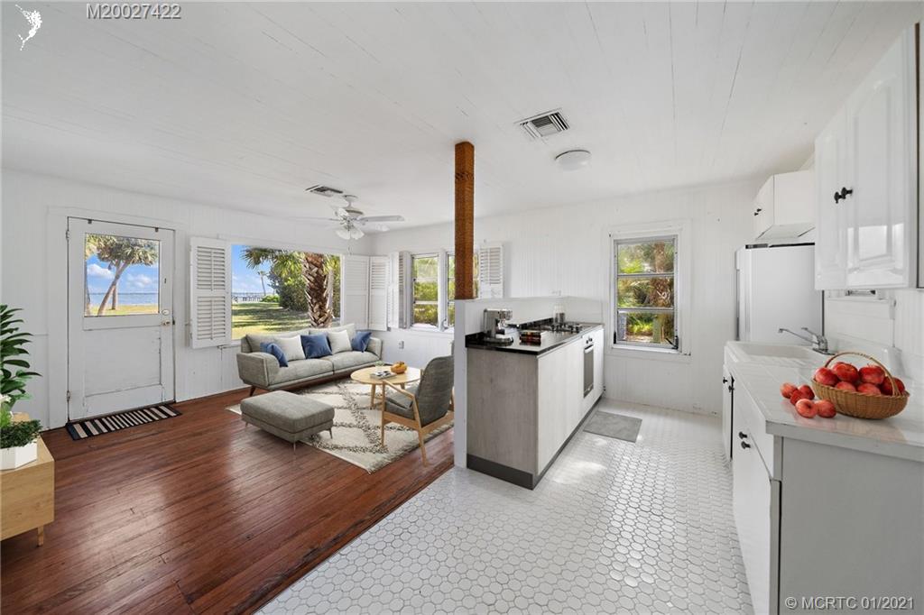 100 North Sewalls Point Road Sewall's Point, FL 34996 - Photo 11 of 20 Gallery Image 11
