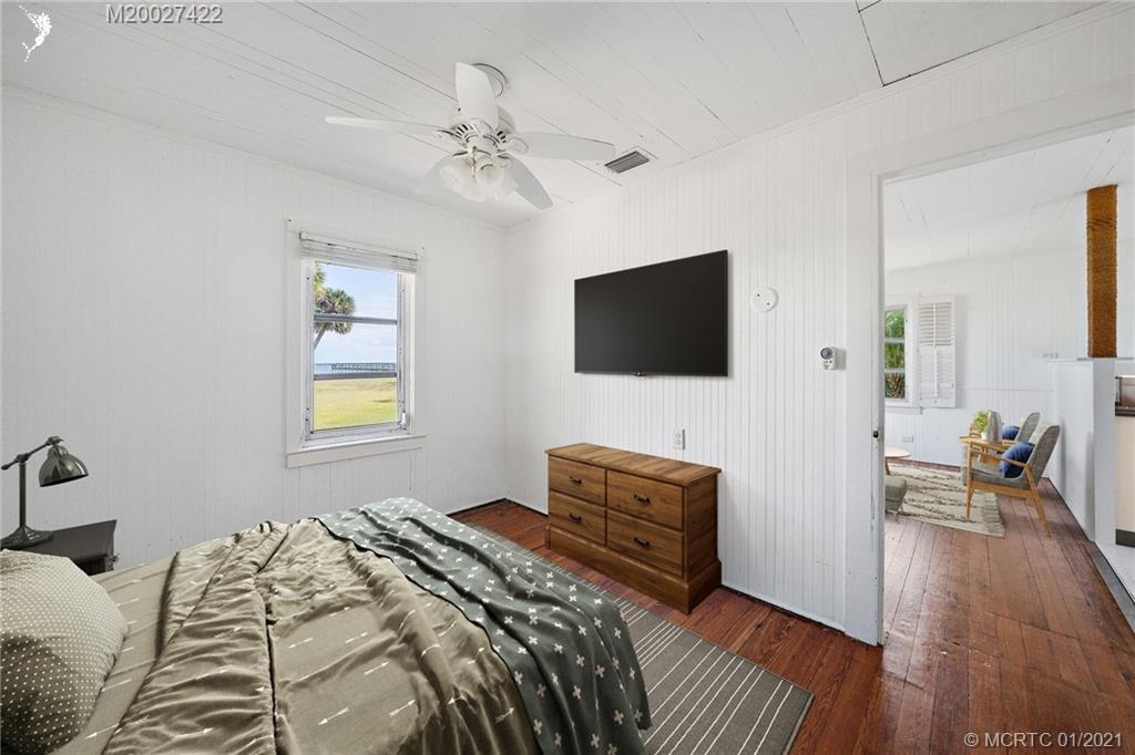 100 North Sewalls Point Road Sewall's Point, FL 34996 - Photo 17 of 20 Gallery Image 17