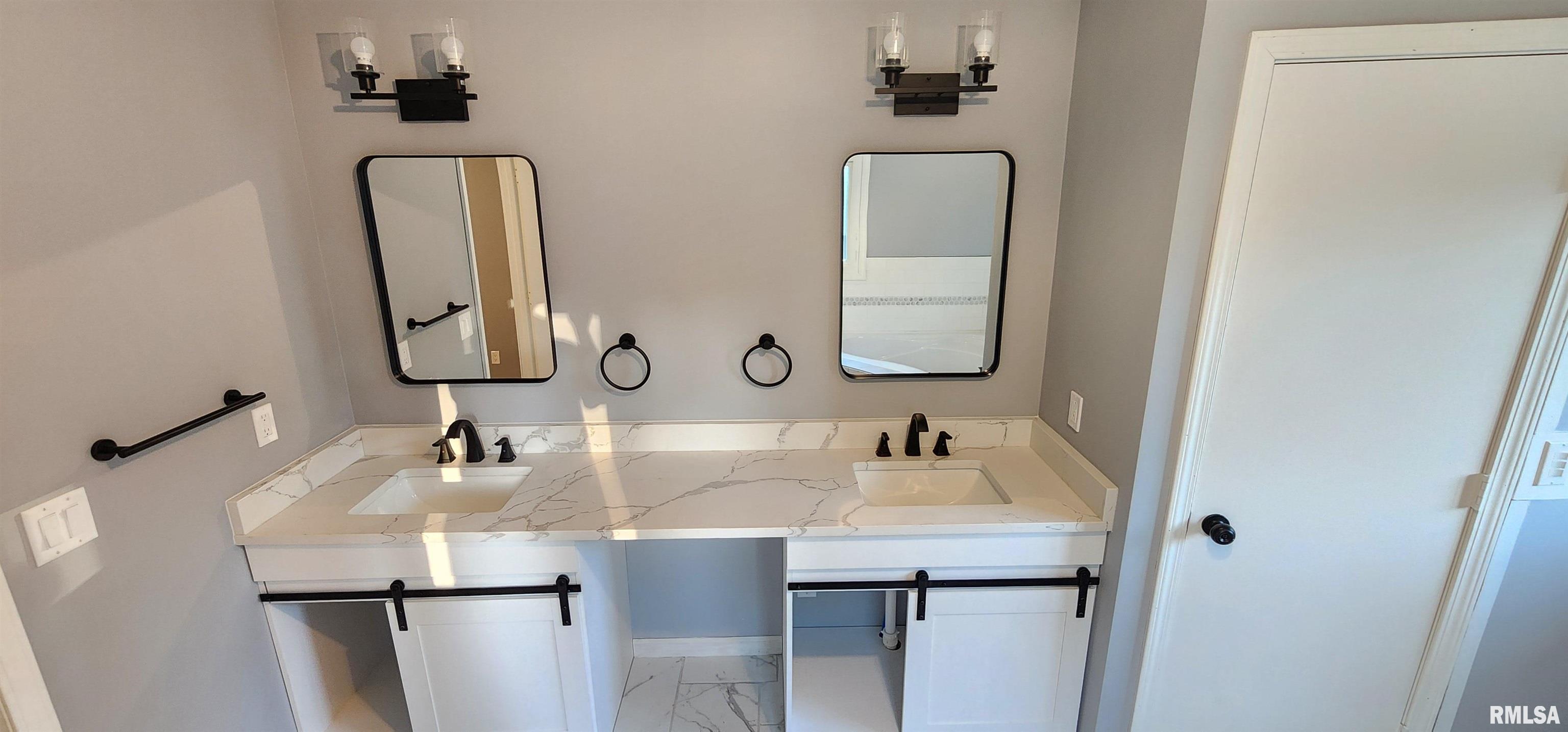 21 Charlene Lane Springfield, IL 62711 - Photo 31 of 48 Gallery Image 31