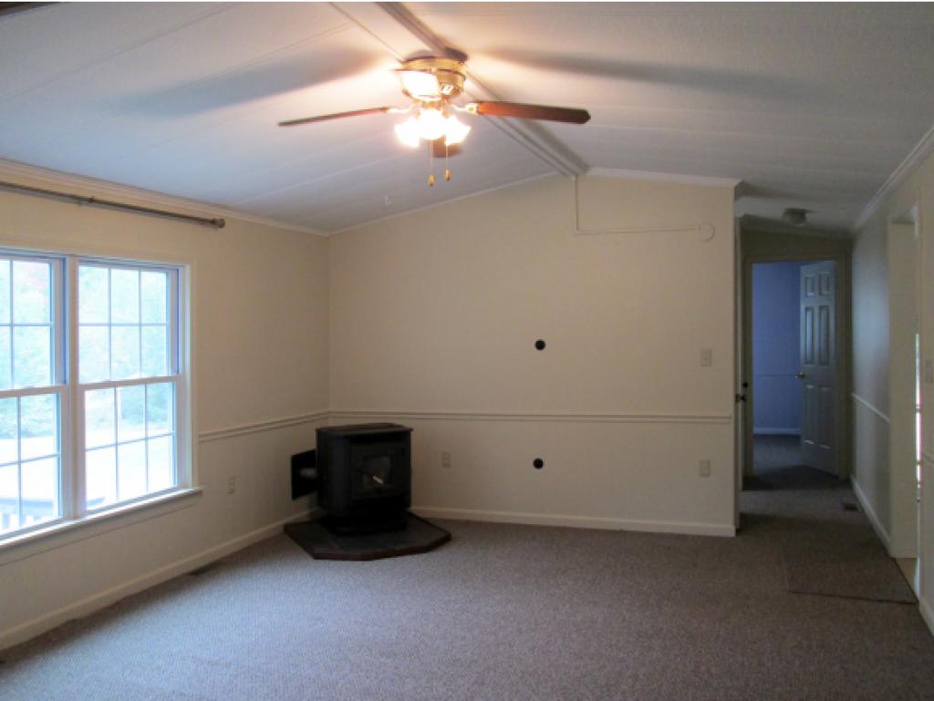 370 River Road Epsom, NH 03234 - Photo 5 of 30
