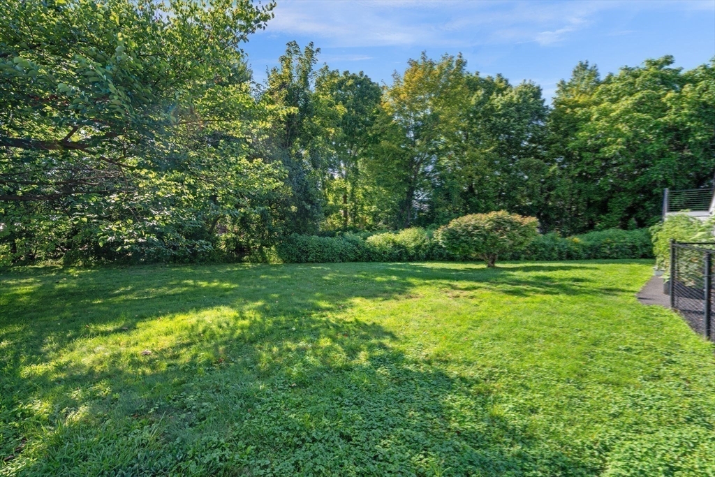 21 Border Road Reading, MA 01867 - Photo 39 of 42 Gallery Image 39