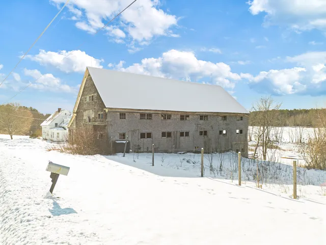 $515,000 | 675 River Road, Leeds, ME 04263