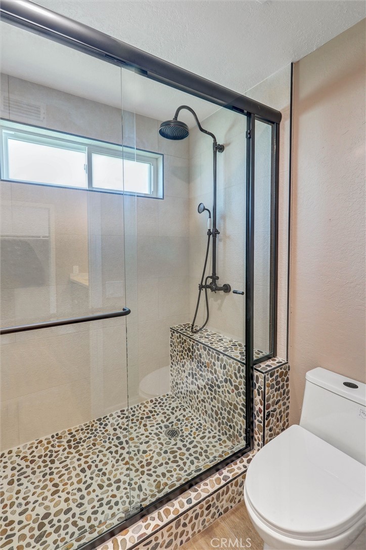 6113 Sard Street Rancho Cucamonga, CA 91701 - Photo 54 of 87 Upstairs Master Full Bathroom