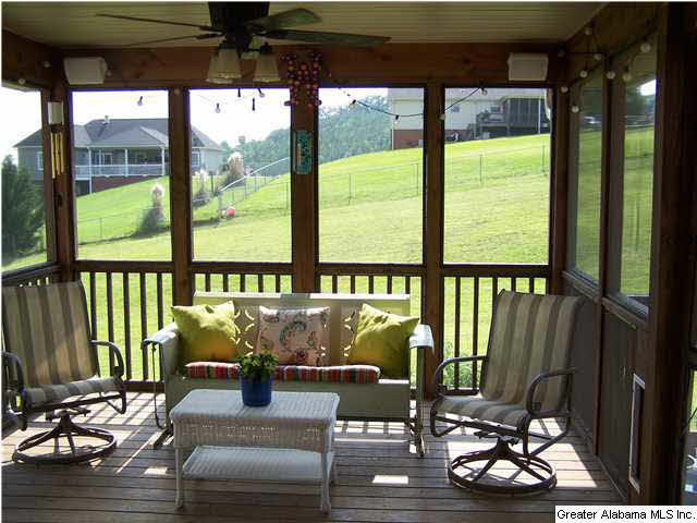 907 Ridgeway Drive Oneonta, AL 35121 - Photo 21 of 28