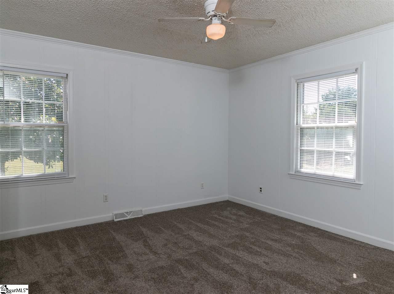 3086 Metric Road Laurens, SC 29360 - Photo 12 of 15 Gallery Image 12