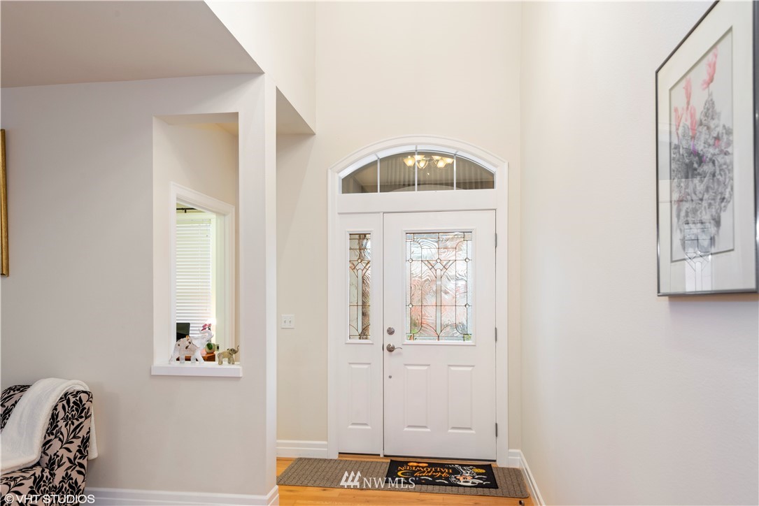 15722 36th Avenue Southeast Bothell, WA 98012 - Photo 2 of 23 Gallery Image 2