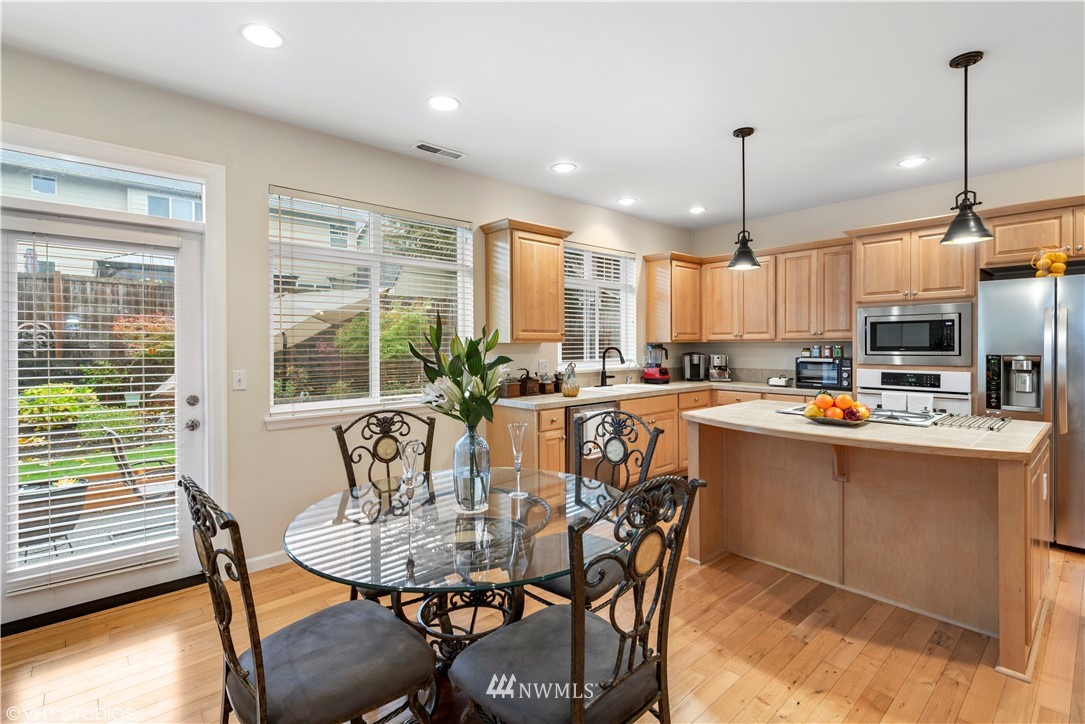 15722 36th Avenue Southeast Bothell, WA 98012 - Photo 12 of 23 Gallery Image 12