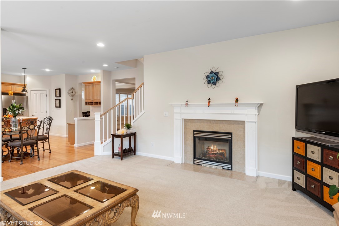 15722 36th Avenue Southeast Bothell, WA 98012 - Photo 3 of 23 Gallery Image 3