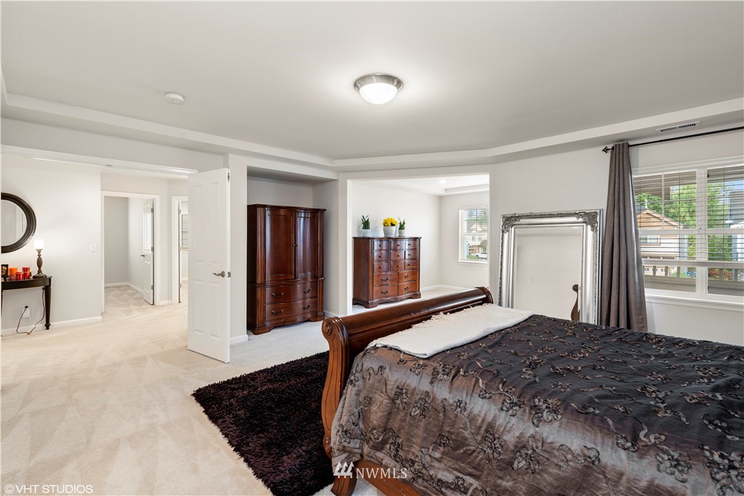 15722 36th Avenue Southeast Bothell, WA 98012 - Photo 6 of 23 Gallery Image 6