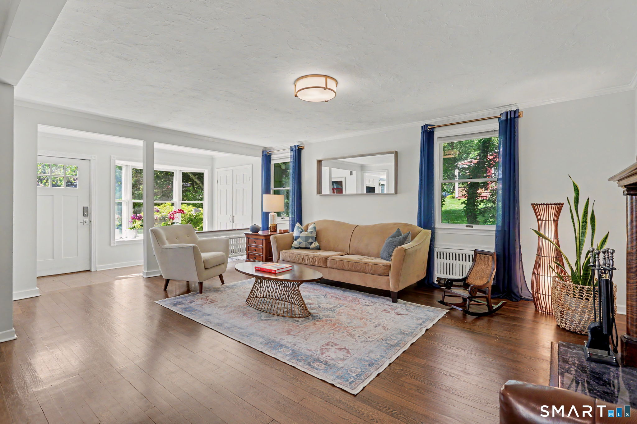 2 Rising Road Norwalk, CT 06850 - Photo 4 of 33 a living room with furniture rug and a window