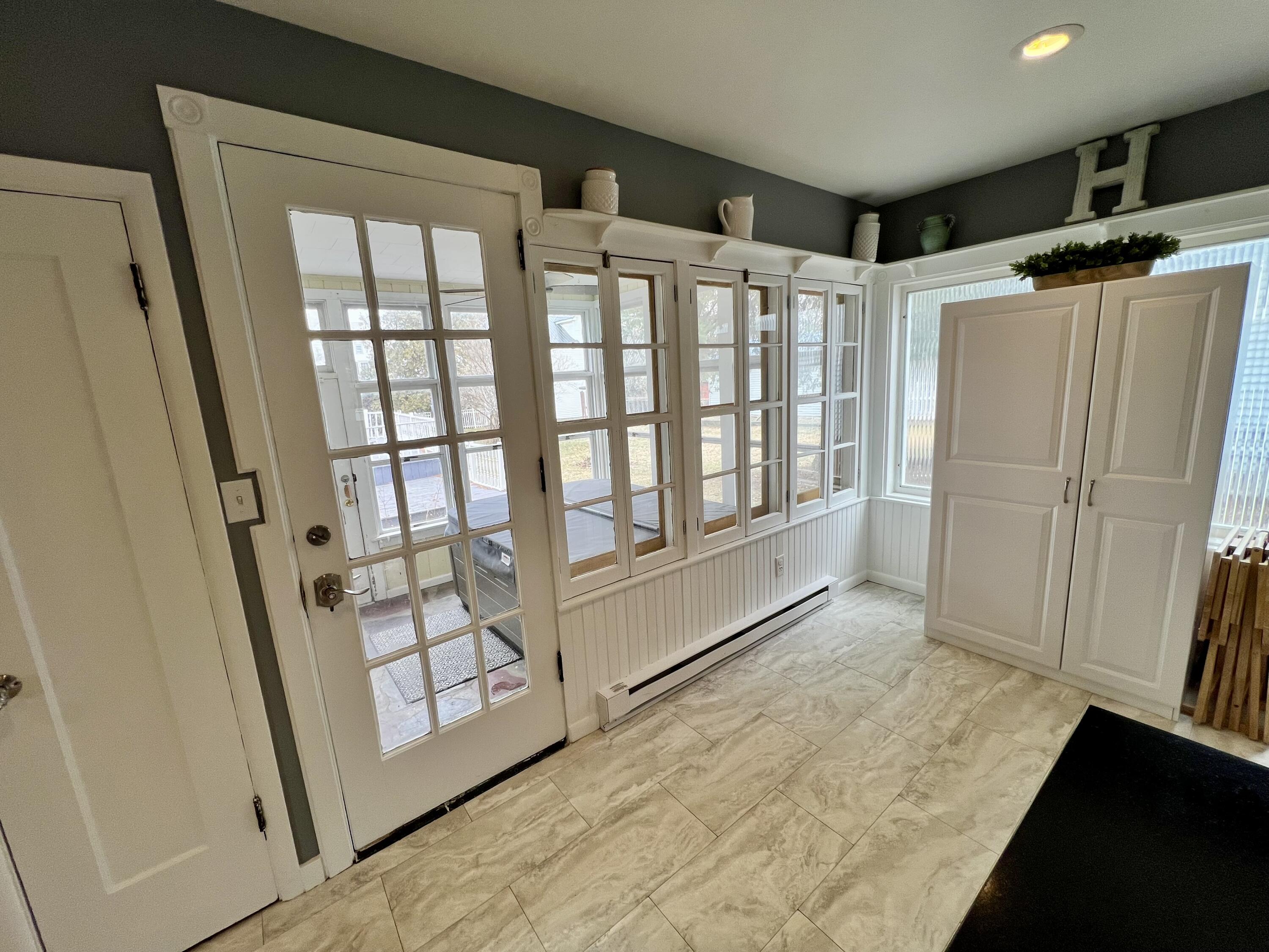 20 Pearl Street Rouses Point, NY 12979 - Photo 9 of 40