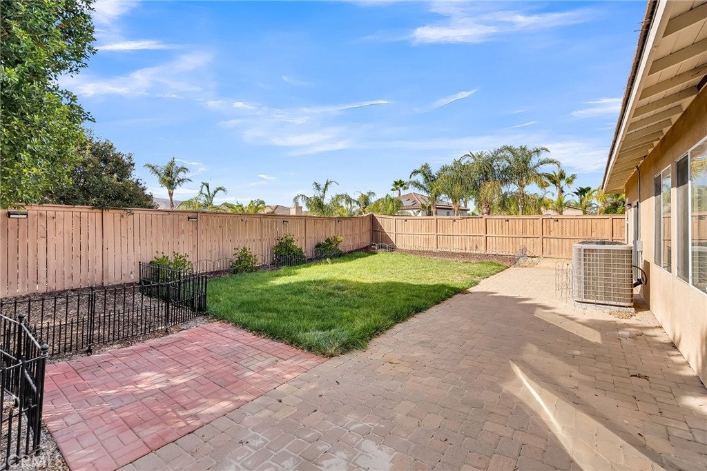 24451 Wasatch Court Corona, CA 92883 - Photo 18 of 22