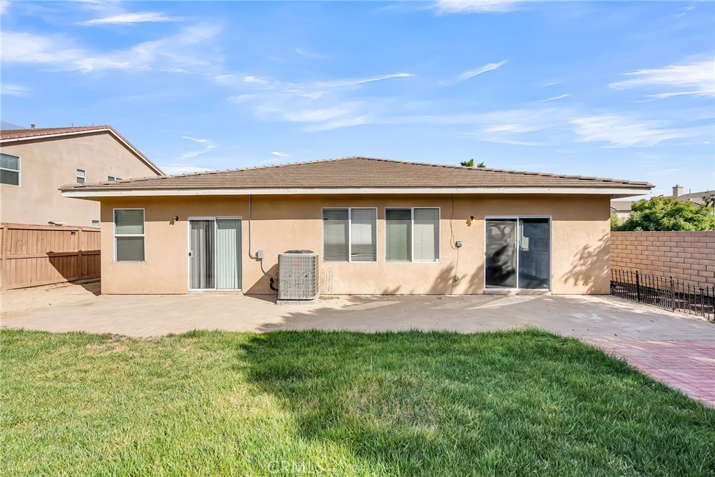 24451 Wasatch Court Corona, CA 92883 - Photo 19 of 22