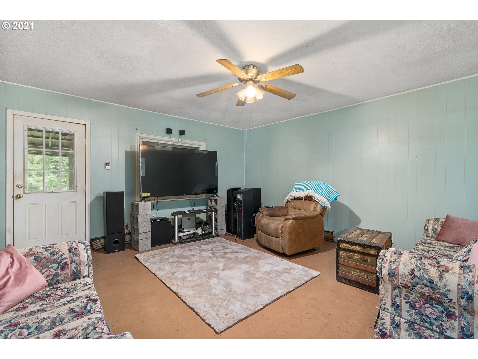 209 Quick Road Castle Rock, WA 98611 - Photo 8 of 31 Gallery Image 8