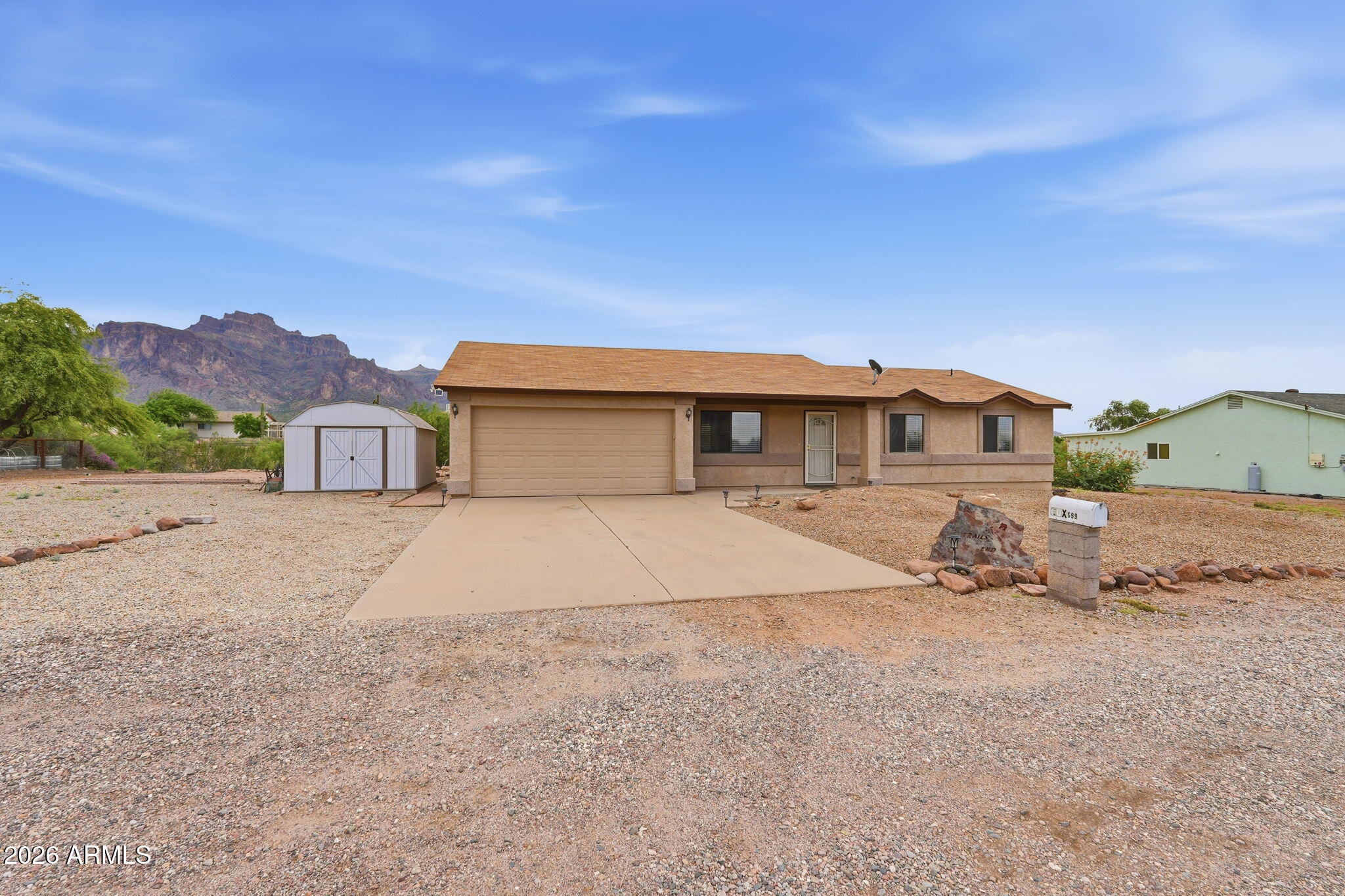 699 North Arroya Road Apache Junction, AZ 85119 - Photo 3 of 47 Front View 2