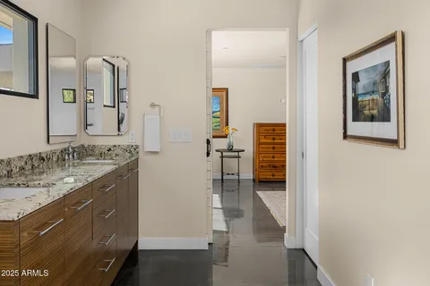 $5,500,000 | 5826 East Indian Bend Road, Paradise Valley, AZ 85253