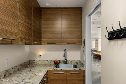 $5,500,000 | 5826 East Indian Bend Road, Paradise Valley, AZ 85253