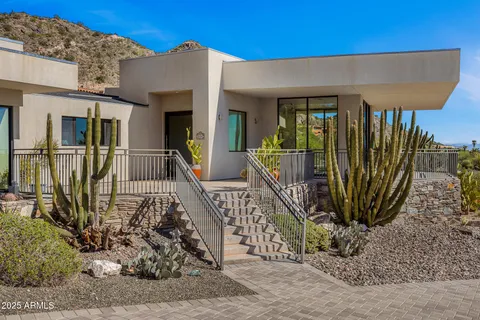 $5,500,000 | 5826 East Indian Bend Road, Paradise Valley, AZ 85253