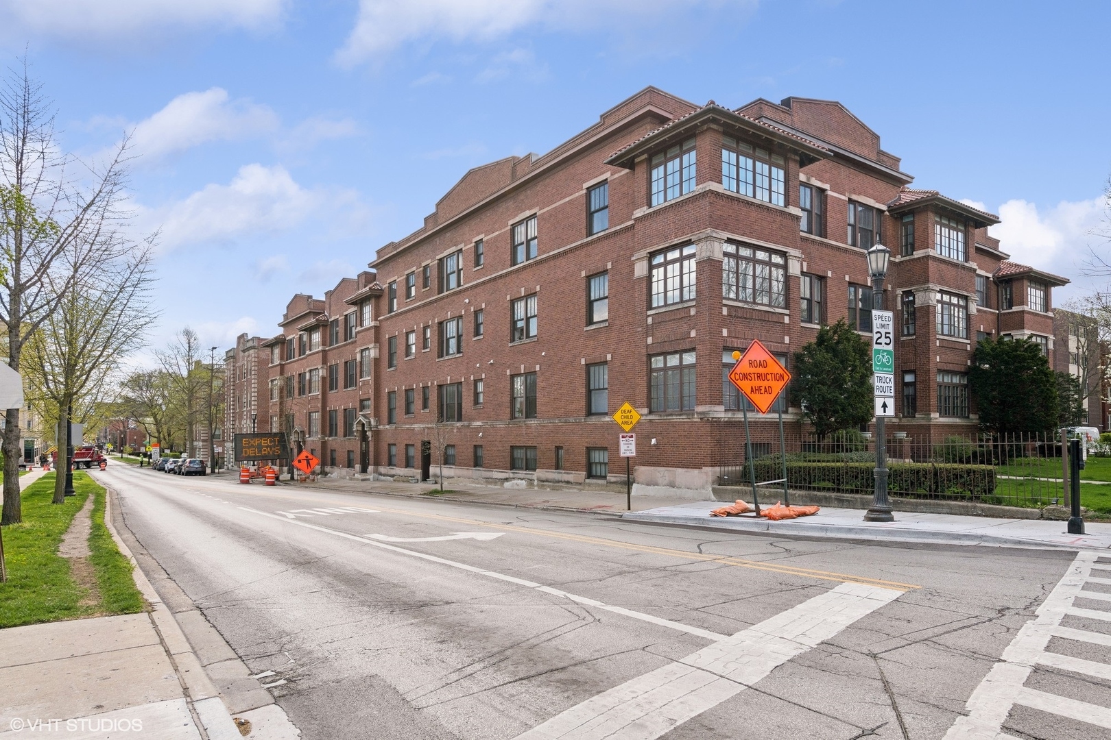 1016 Main Street, Unit 2 Evanston, IL 60202 - Photo 2 of 18 a front view of building with street