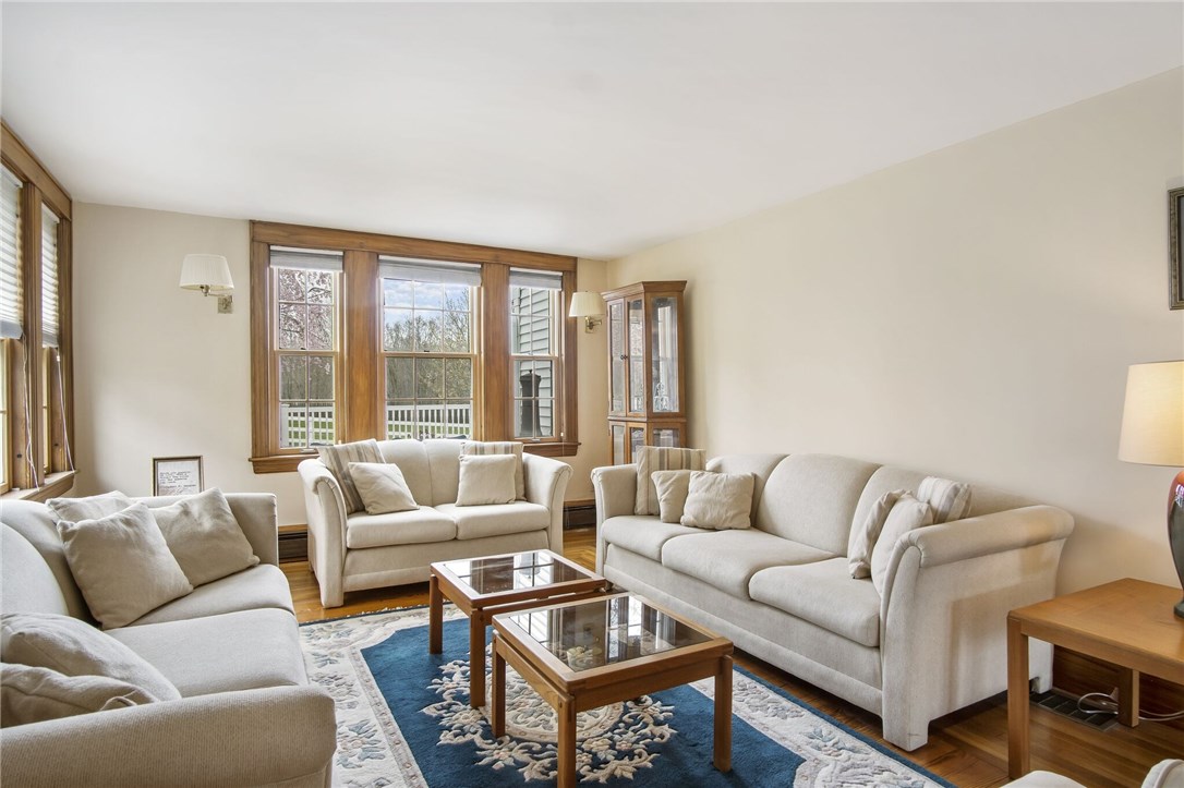 215 Woonsocket Hill Road North Smithfield, RI 02896 - Photo 14 of 39