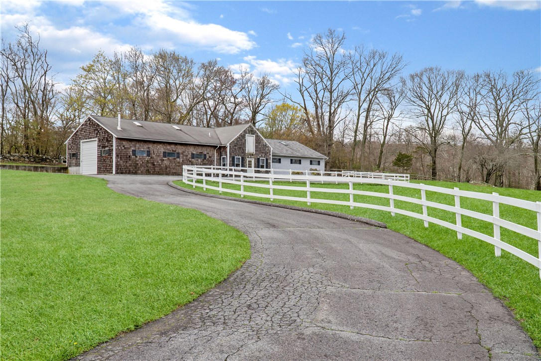 215 Woonsocket Hill Road North Smithfield, RI 02896 - Photo 30 of 39