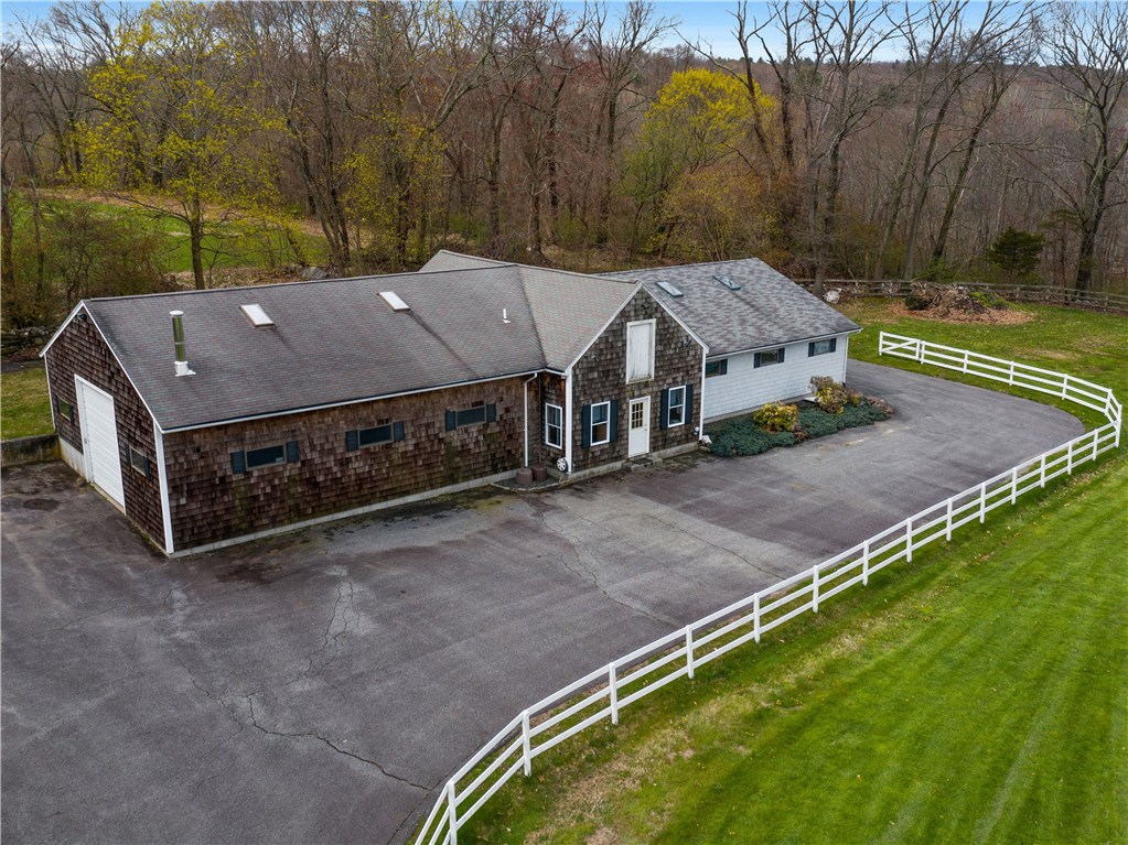 215 Woonsocket Hill Road North Smithfield, RI 02896 - Photo 31 of 39