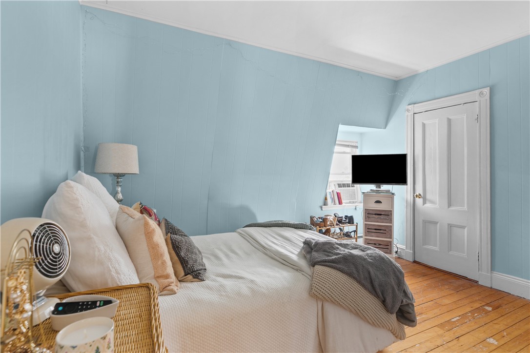 501 Spring Street, Unit 3 Newport, RI 02840 - Photo 15 of 29