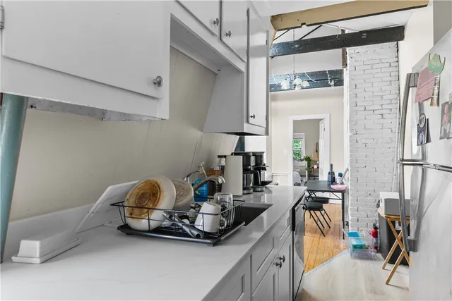 $3,500 | 501 Spring Street, Unit 3, Newport, RI 02840