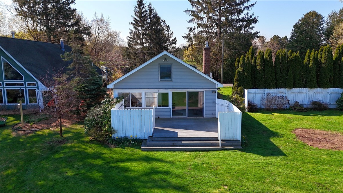 2187 Lake Road Ontario, NY 14519 - Photo 2 of 41