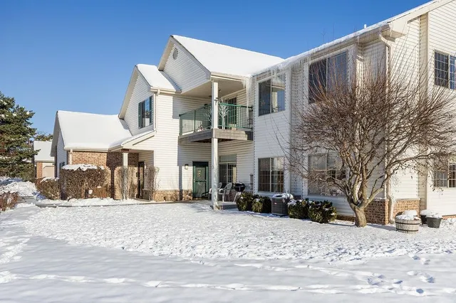 $239,999 | 146 Pheasant Johnson Creek, Unit C, Johnson Creek, WI 53038