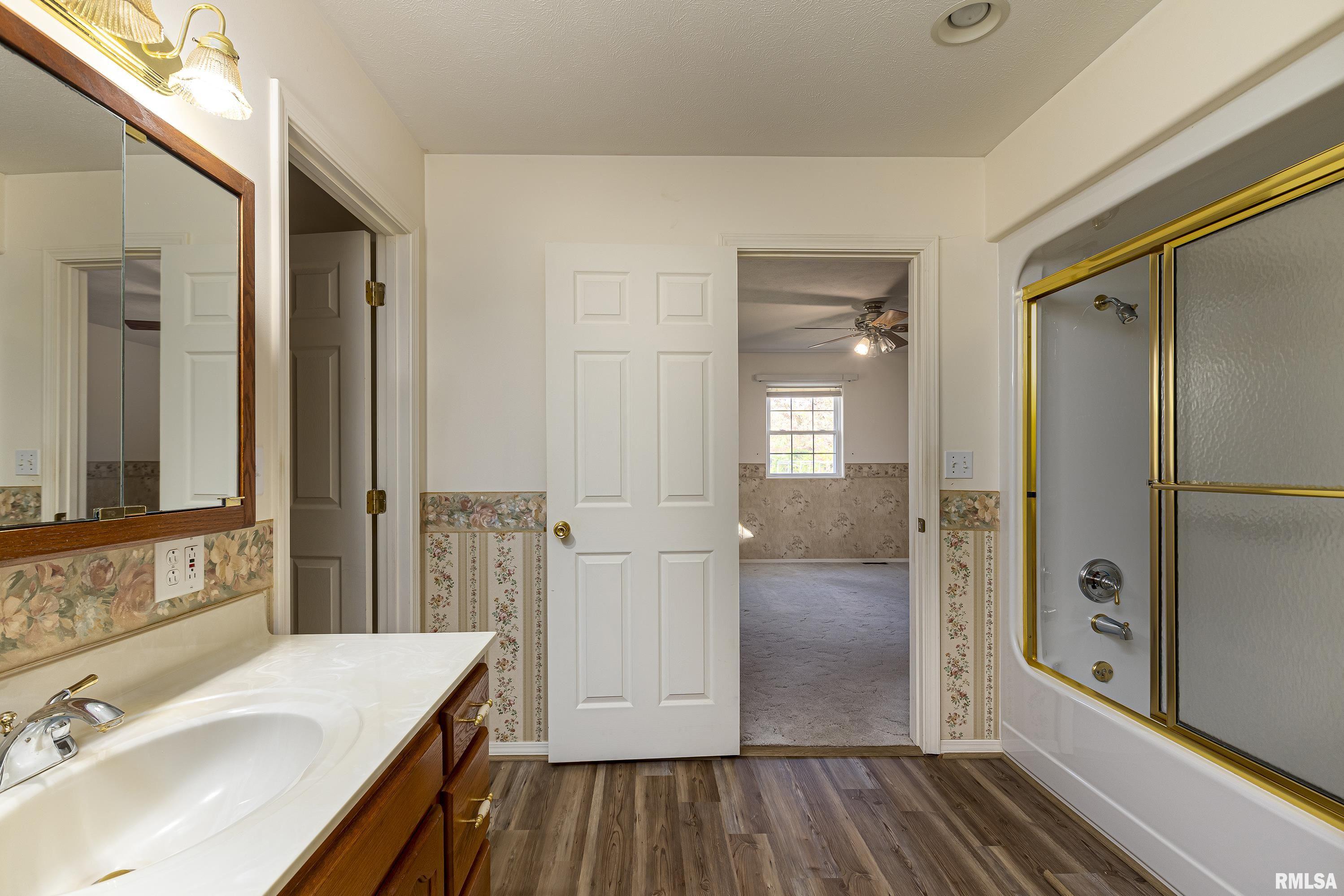 2115 Weaver Road Herrin, IL 62948 - Photo 20 of 35 Gallery Image 20