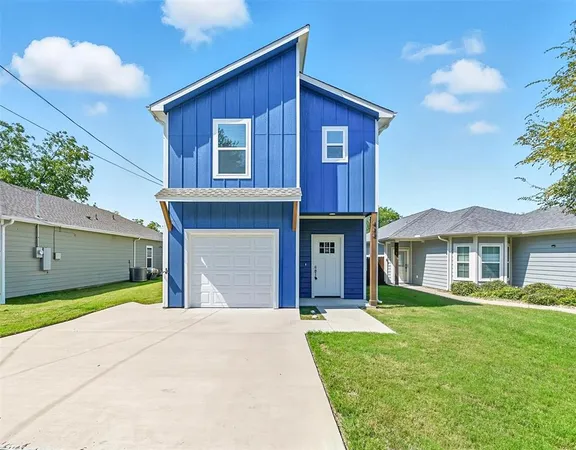 $1,700 | 422 North Elliott Avenue, Sherman, TX 75090