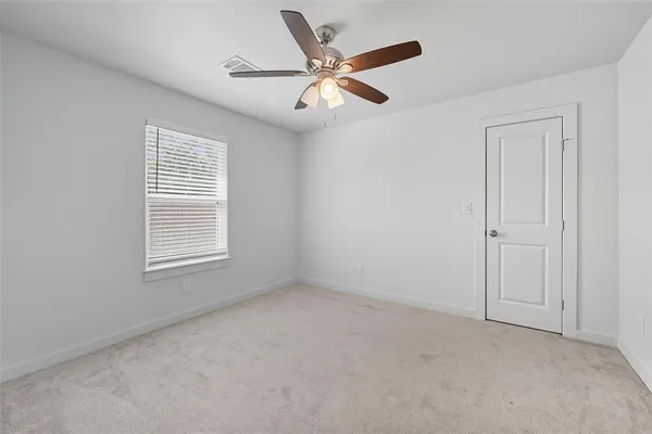 $1,700 | 422 North Elliott Avenue, Sherman, TX 75090