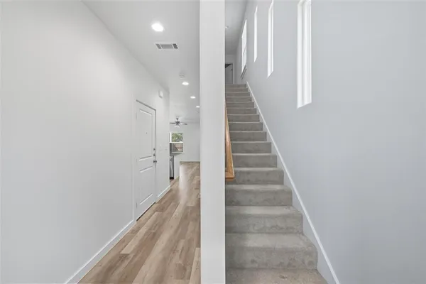 $1,700 | 422 North Elliott Avenue, Sherman, TX 75090