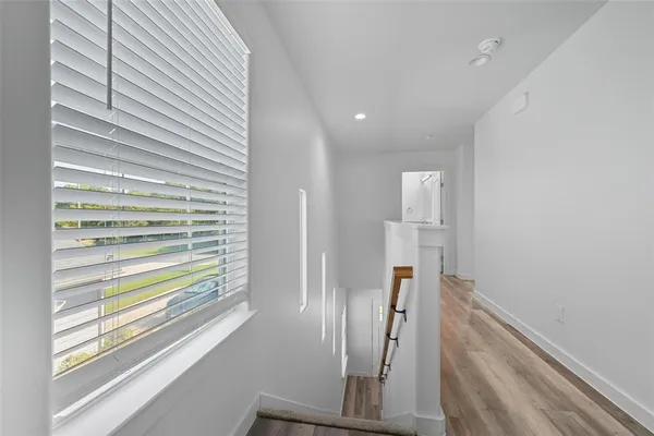 $1,700 | 422 North Elliott Avenue, Sherman, TX 75090