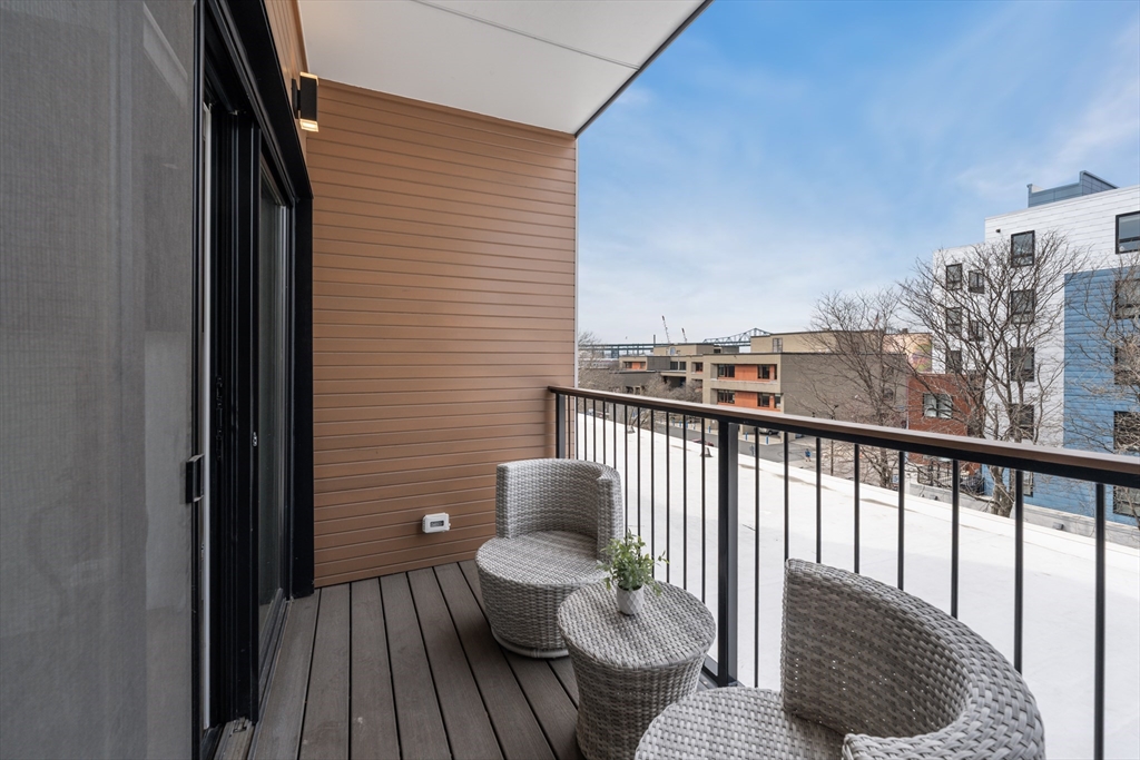 277 Border Street, Unit 401 Boston, MA 02128 - Photo 11 of 15