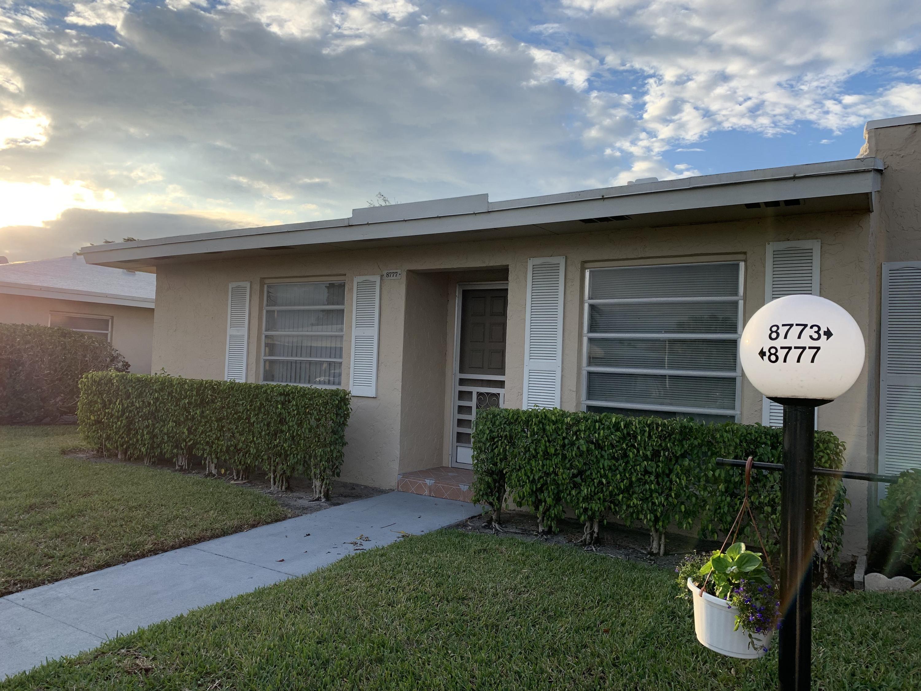 8777 Warwick Drive, Unit 265 Boca Raton, FL 33433 - Photo 2 of 14 Front Exterior