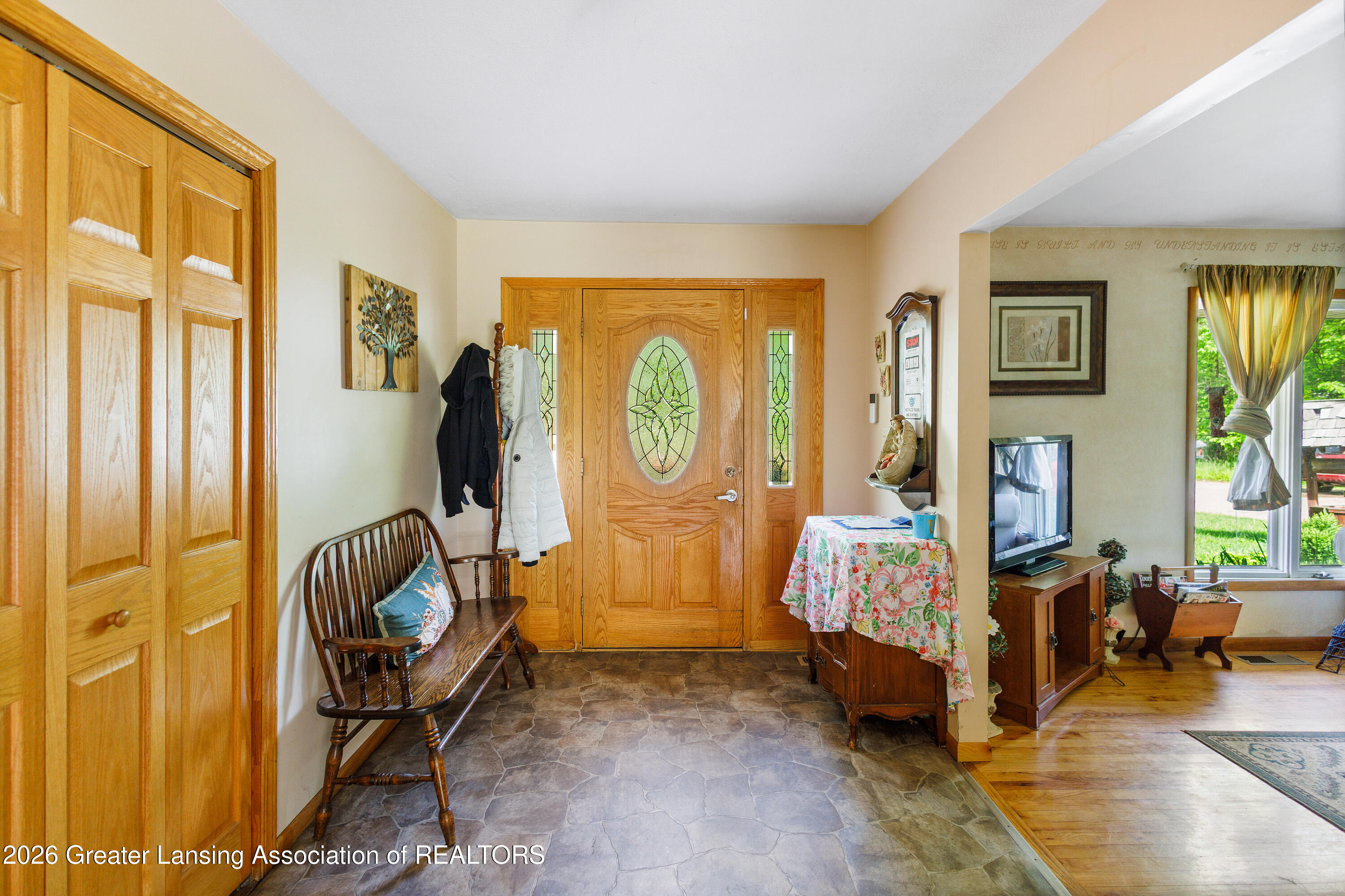 10216 Royston Road Grand Ledge, MI 48837 - Photo 5 of 60 ROYSTON-17
