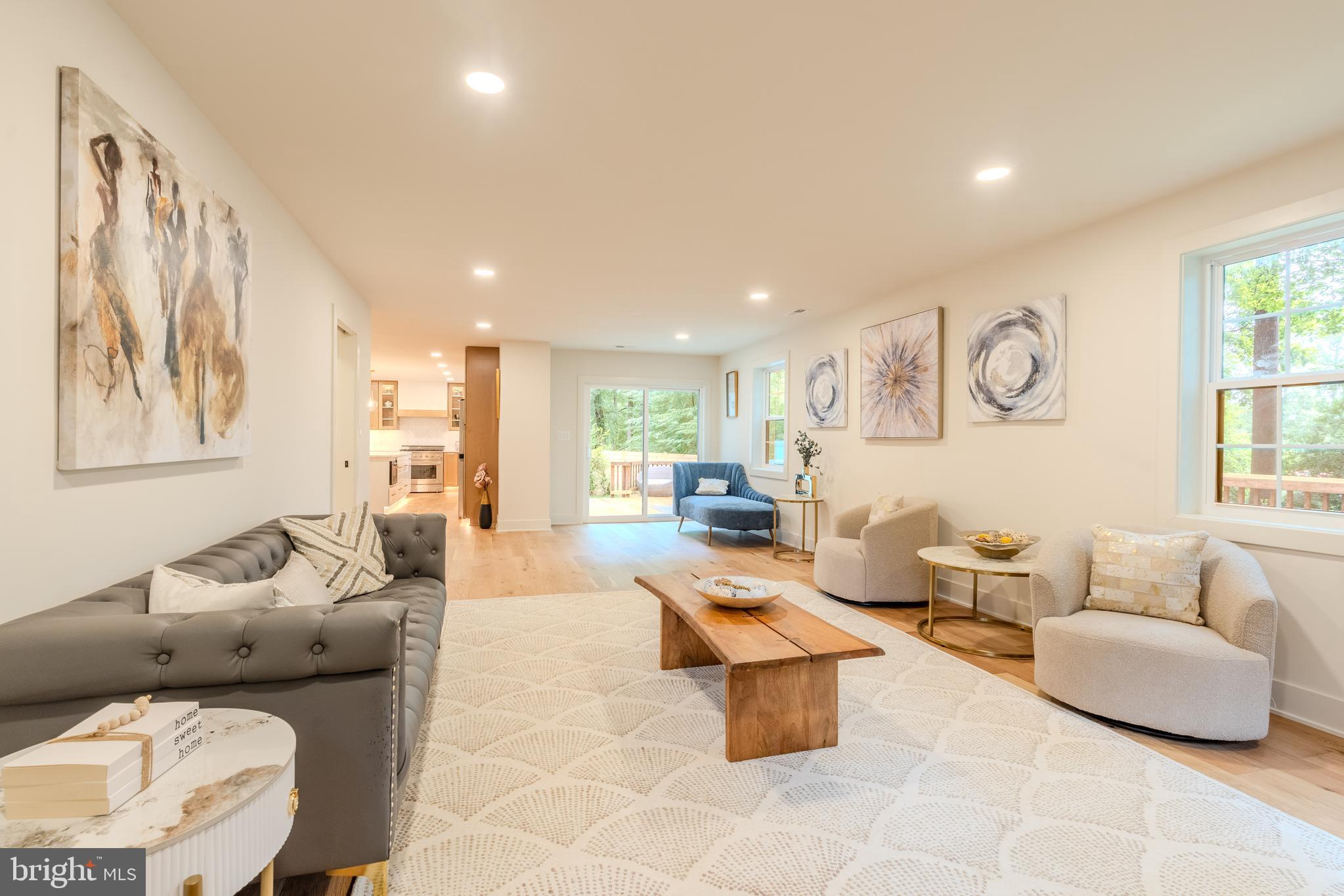 5303 Rolling Road Springfield, VA 22151 - Photo 13 of 48