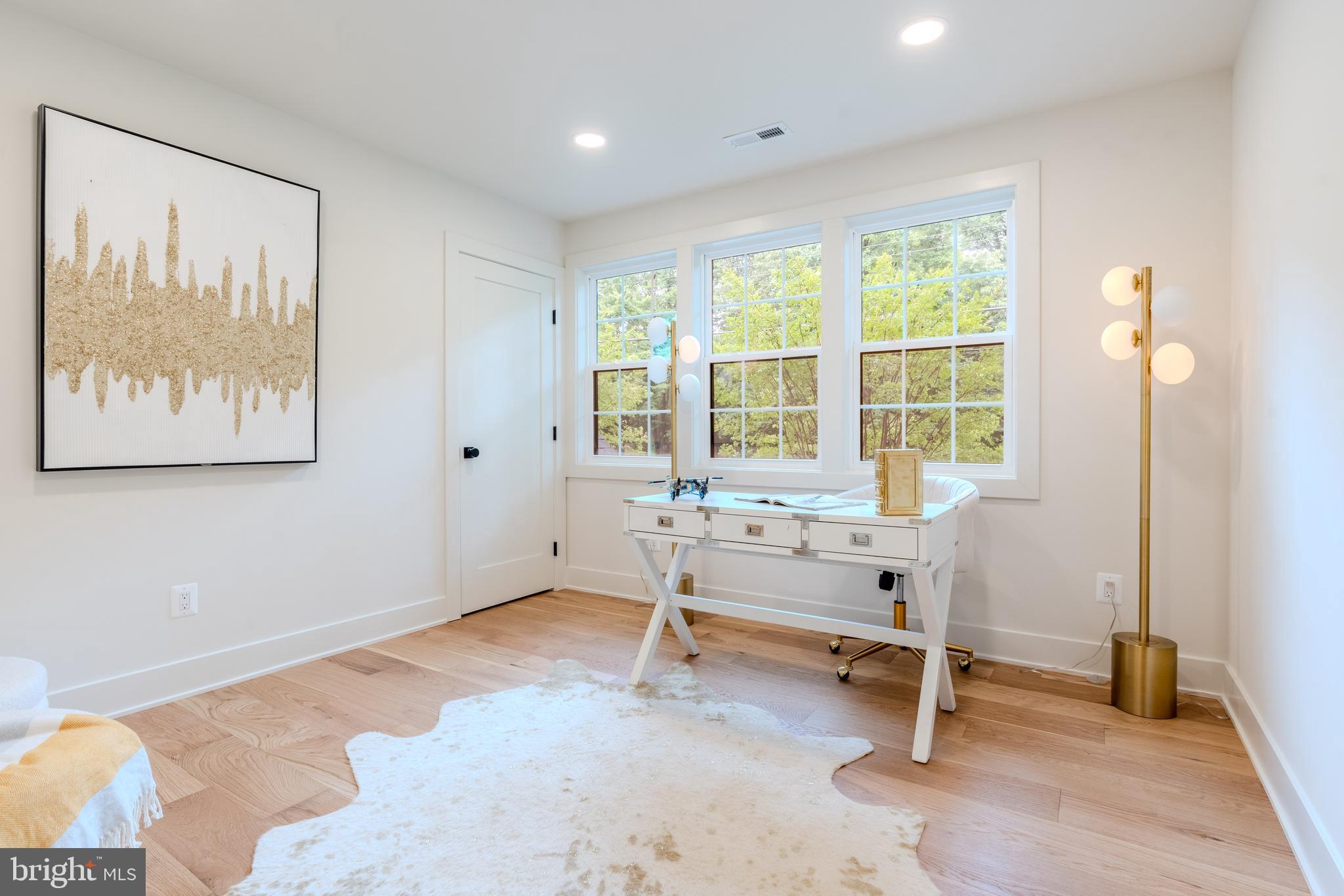 5303 Rolling Road Springfield, VA 22151 - Photo 24 of 48