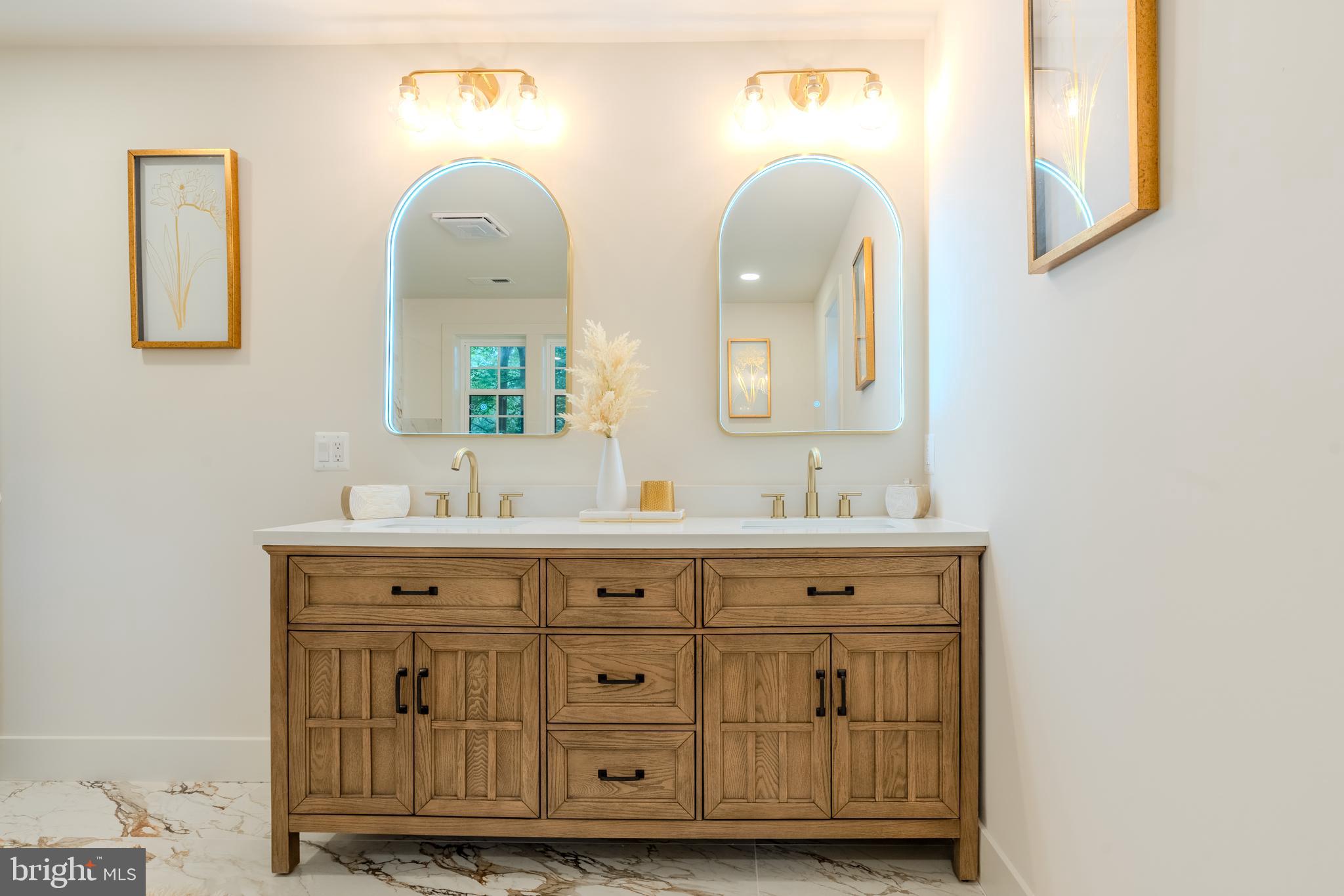 5303 Rolling Road Springfield, VA 22151 - Photo 35 of 48