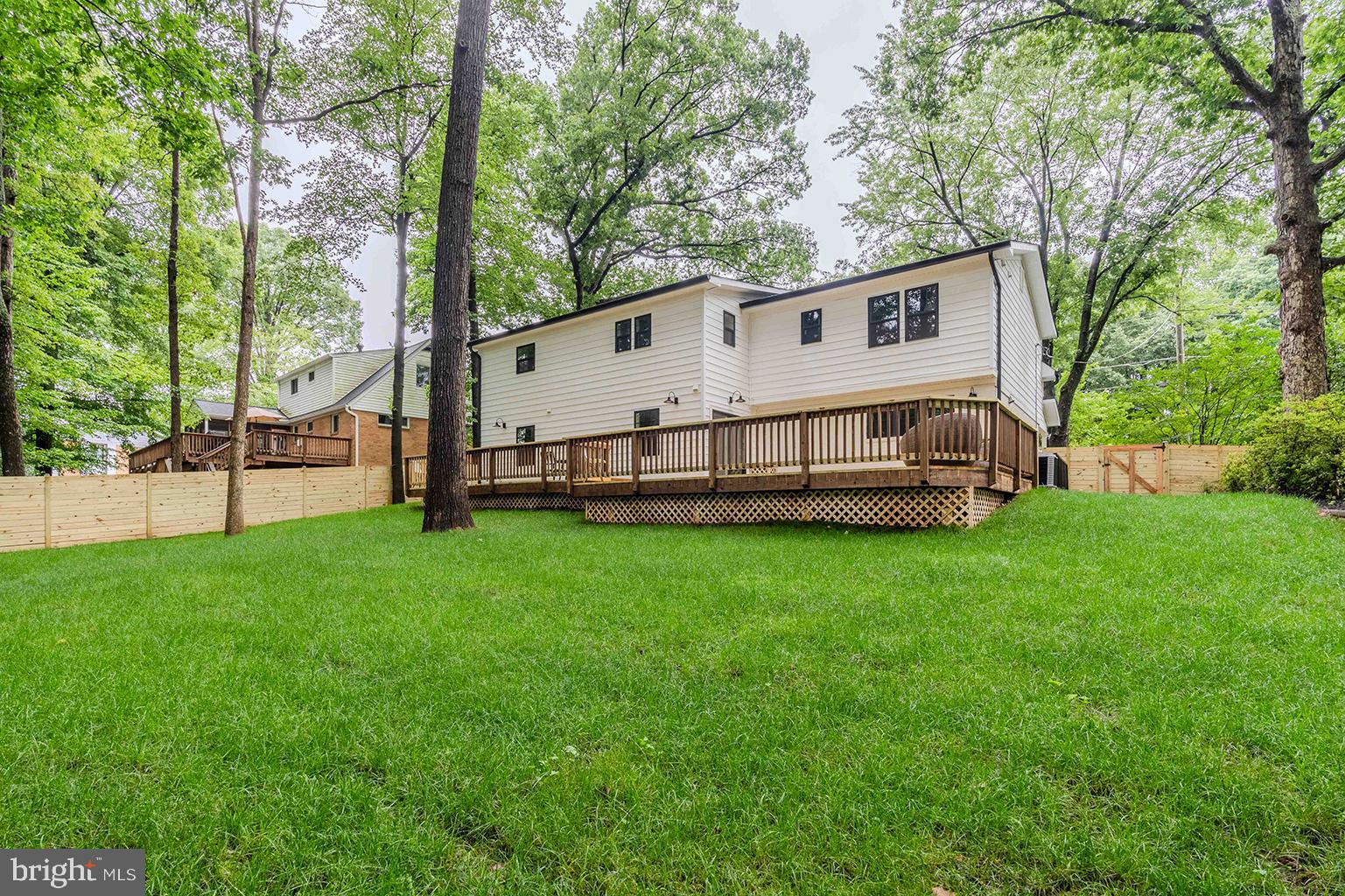 5303 Rolling Road Springfield, VA 22151 - Photo 46 of 48