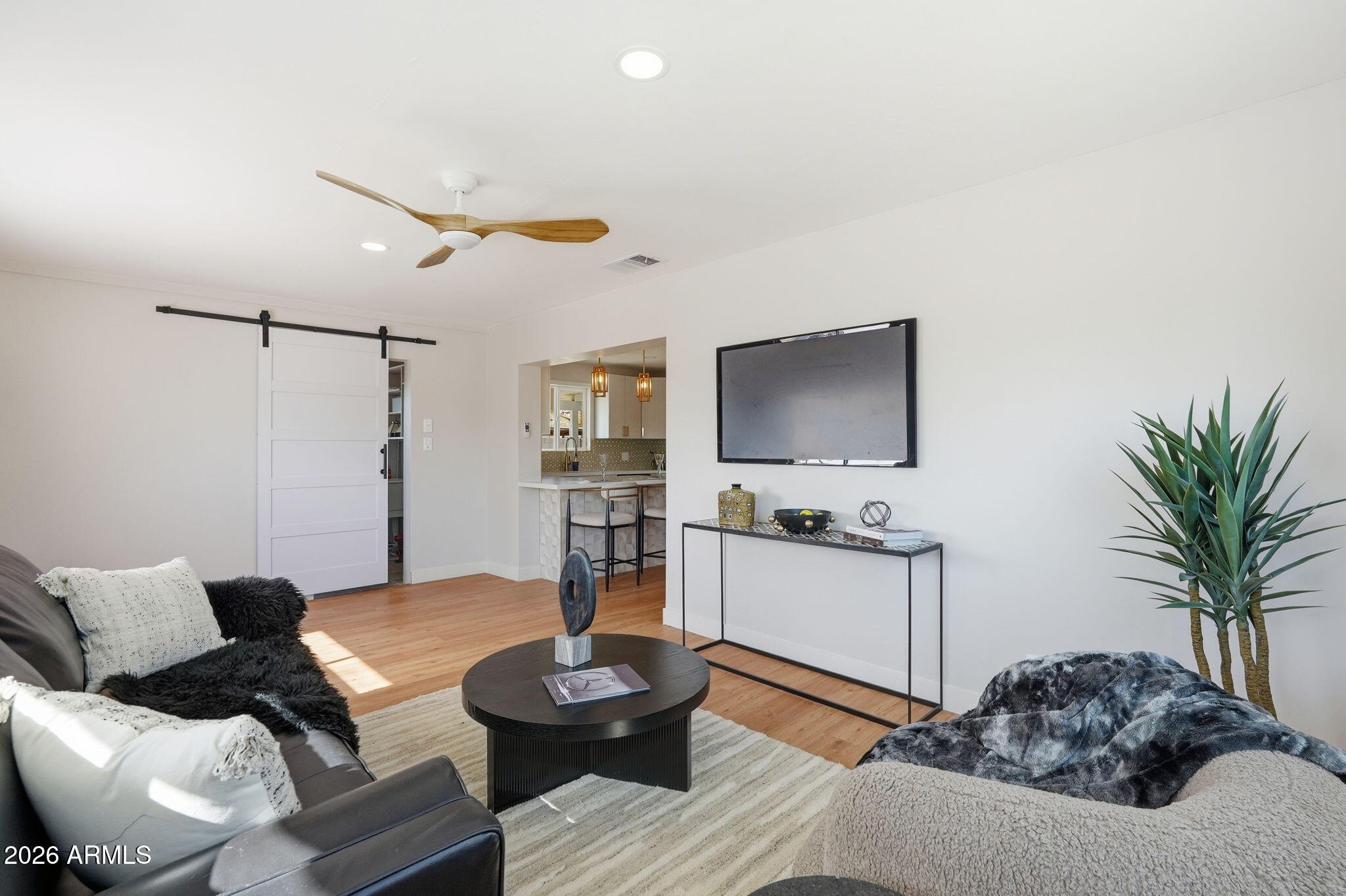 1502 East Hatcher Road Phoenix, AZ 85020 - Photo 18 of 41