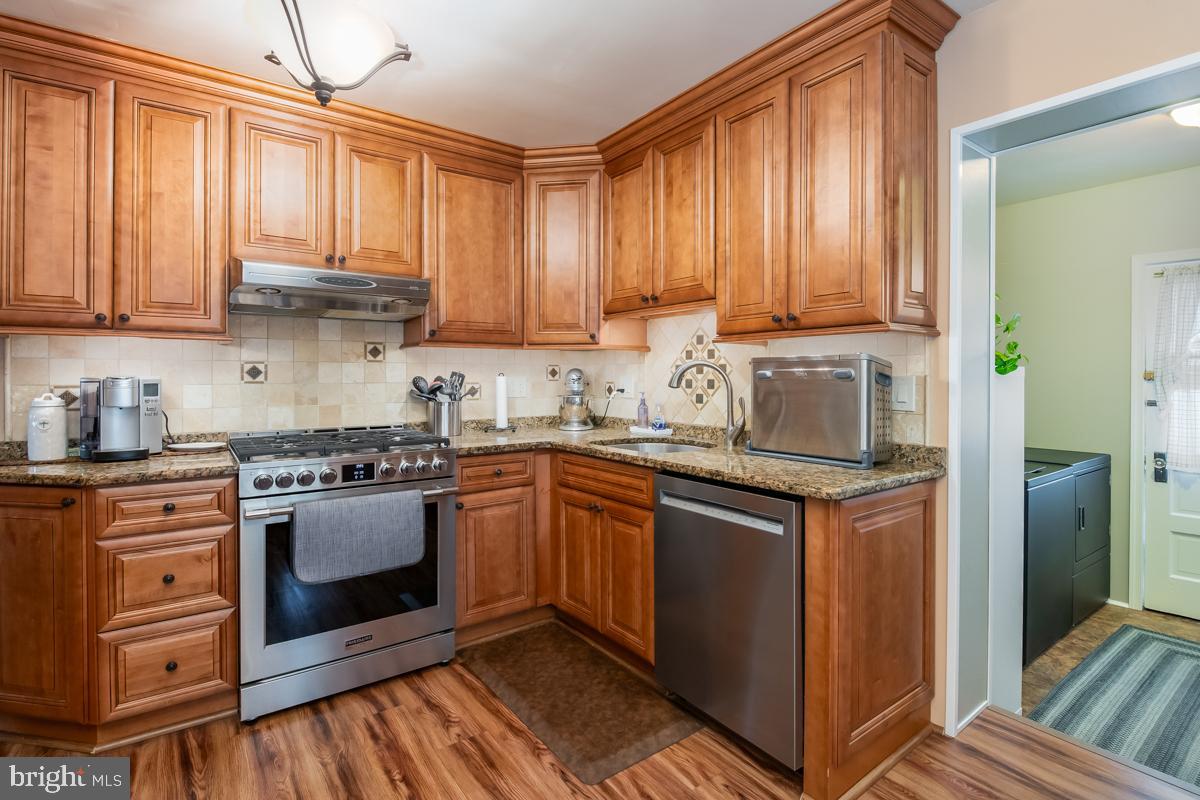 2315 Spring Street Reading, PA 19609 - Photo 11 of 20 Gallery Image 11